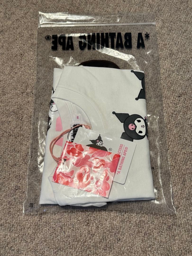 BAPE SANRIO KUROMI COLLEGE MINI TEEサンリオS