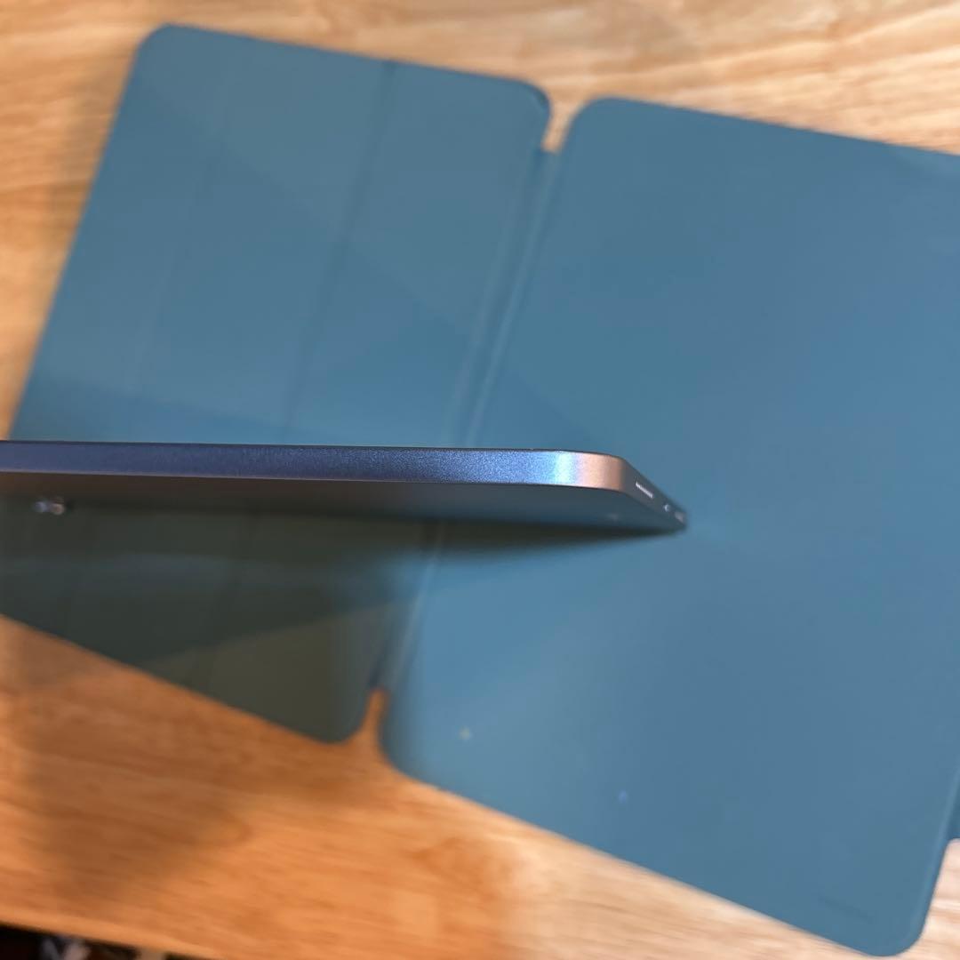 iPad Air 第4世代 Wi-Fiモデル 256GB バッテリー残量85%