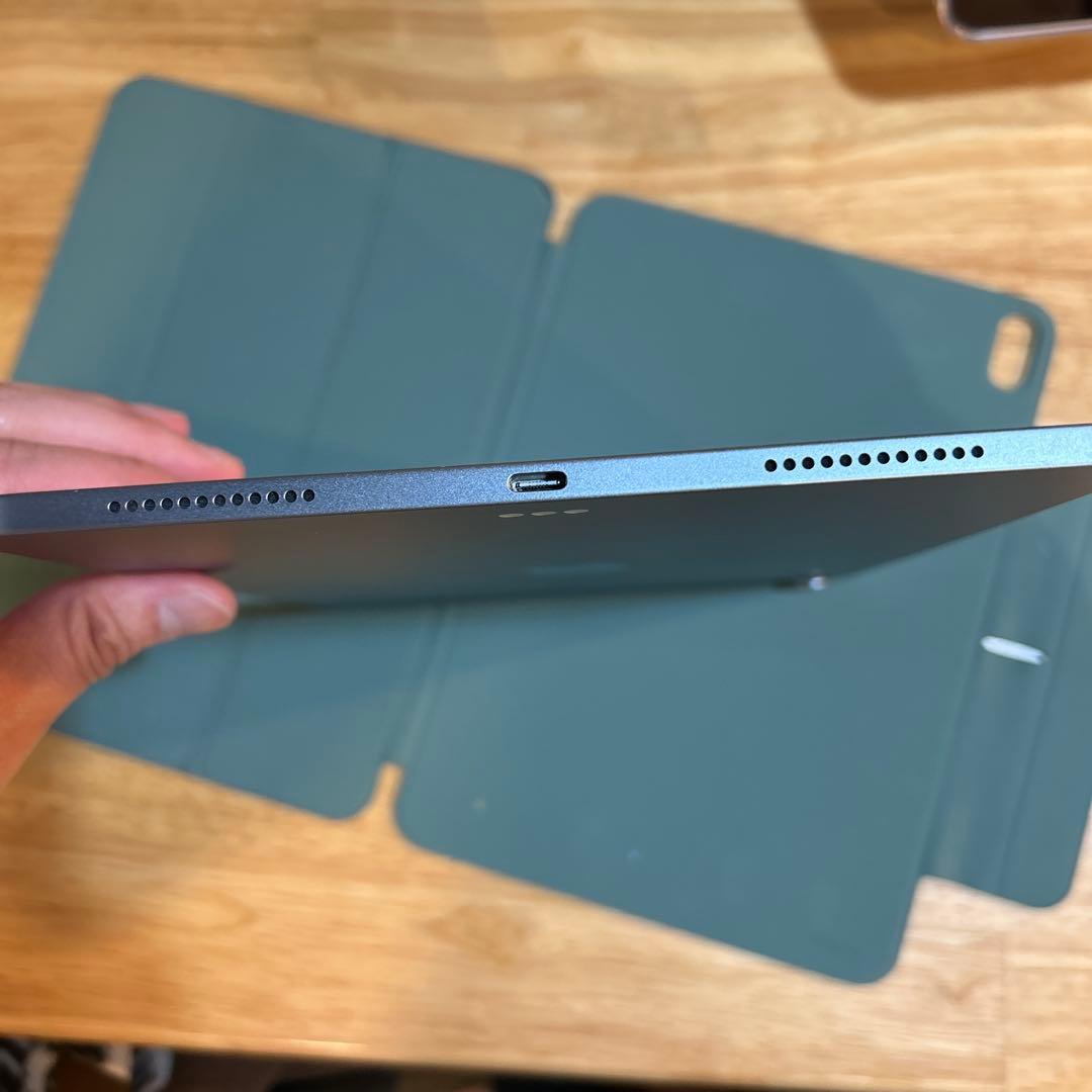 iPad Air 第4世代 Wi-Fiモデル 256GB バッテリー残量85%