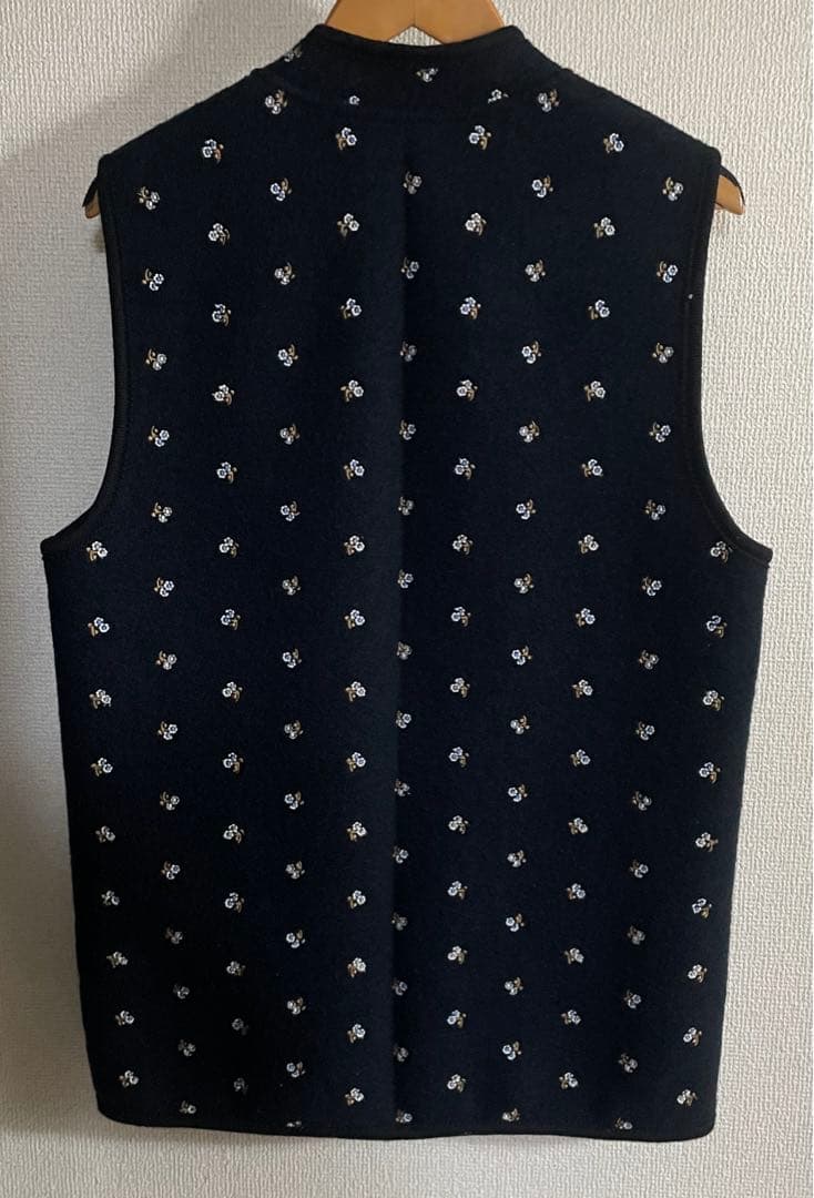 RIER WALKER GILET ベスト