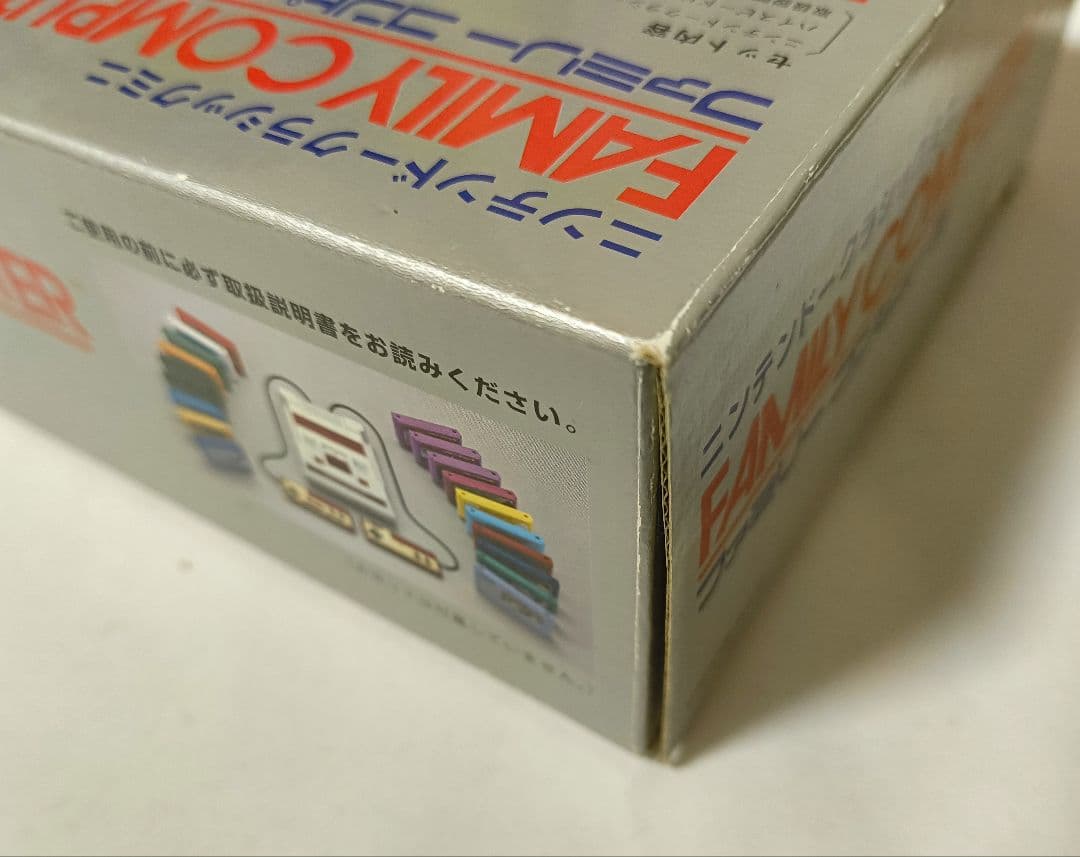 り*ご様 Nintendo ニンテンドークラシックミニ ファミリーコンピュータ