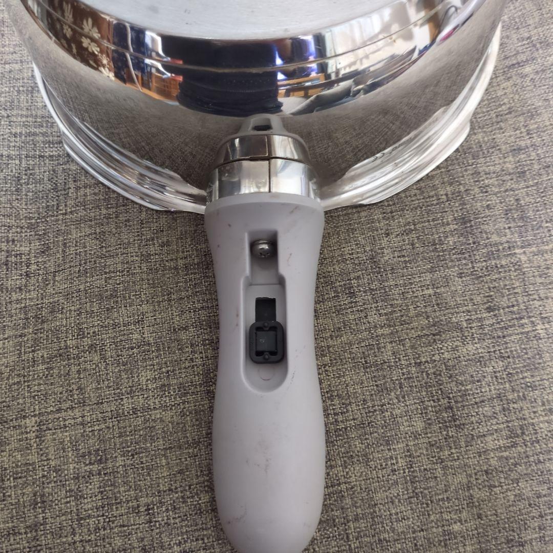 タッパーウェアー　Rainbow Cooker 圧力鍋3L