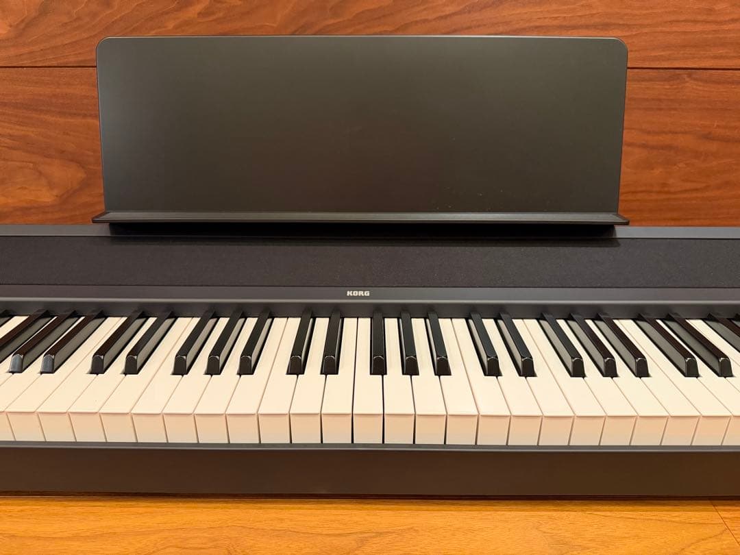 KORG　B2　電子ピアノ　完動品　美品
