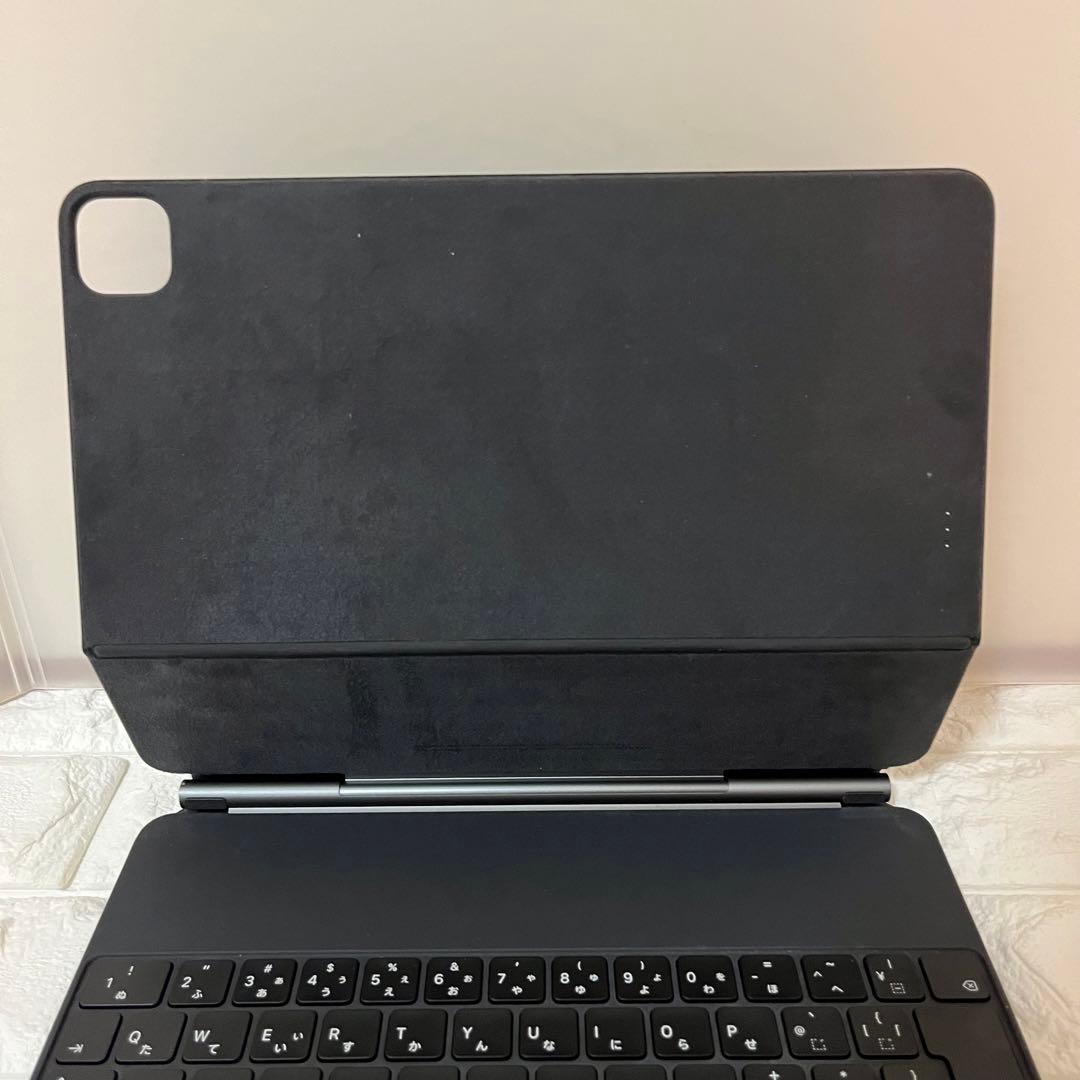 【美品】Apple Magic Keyboard iPad 12.9 A2480