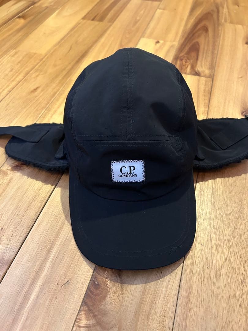 C.P. Company 黒 フライトキャップ
