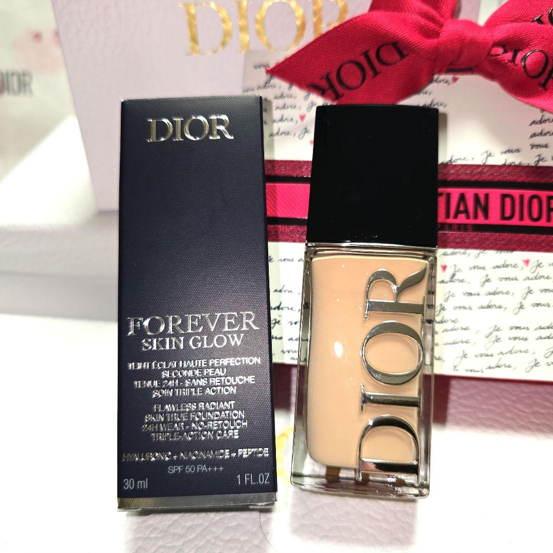 Dior♥ディオールスキンフォーエヴァーフルイドグロウ1CR