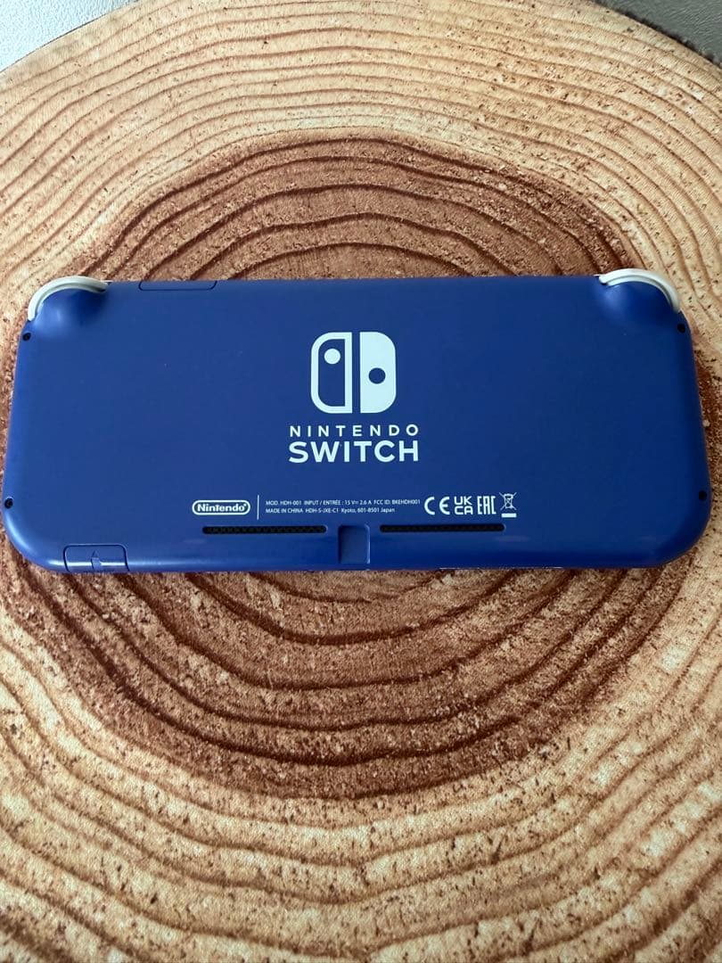 Nintendo Switch light　本体　ジャンク品
