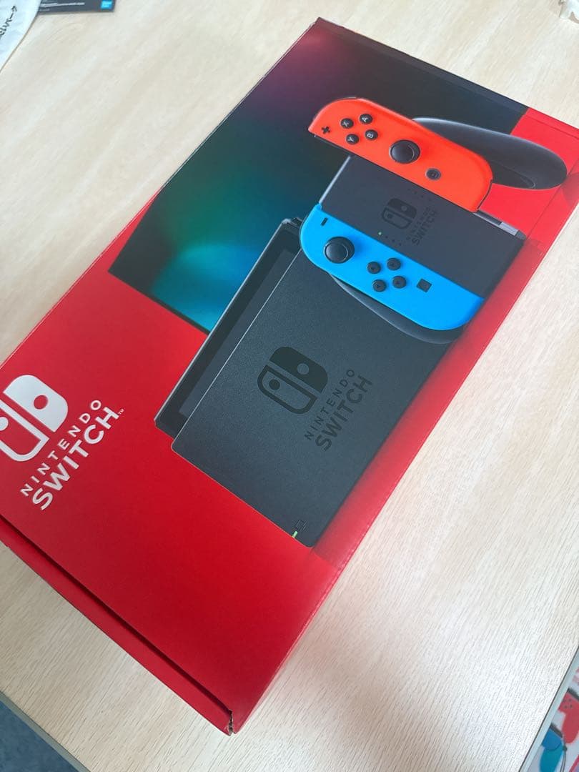 Nintendo Switch 本体　おまけ2個