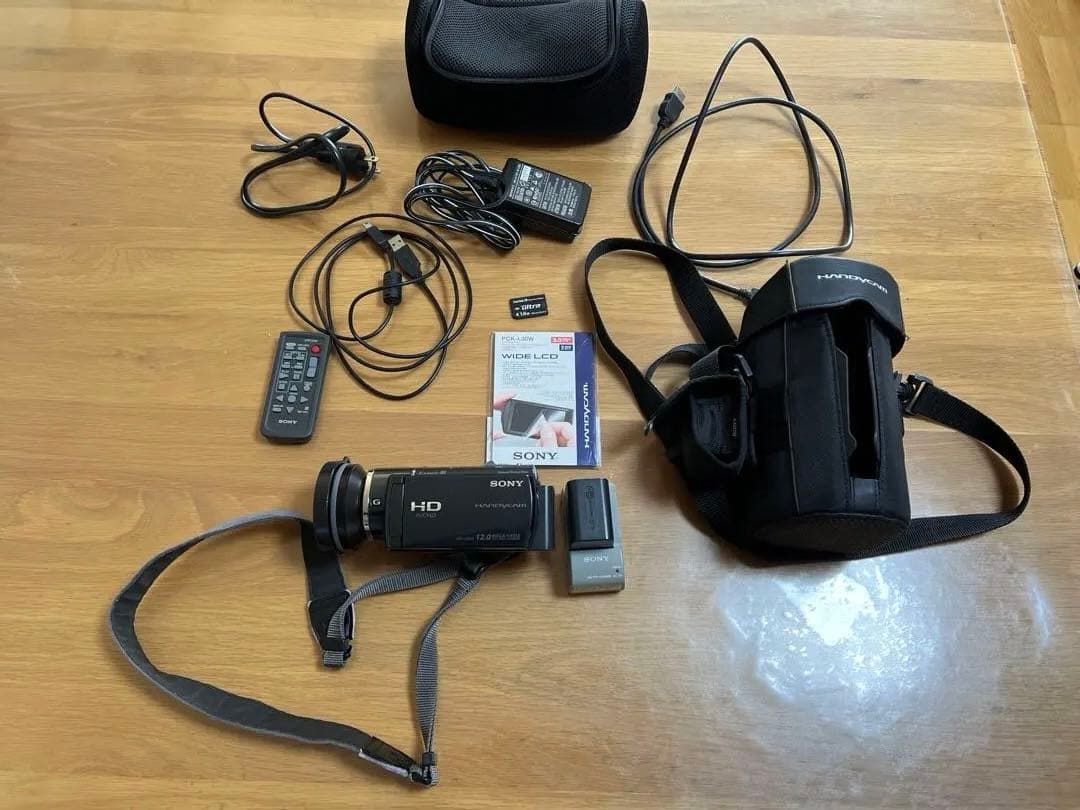 Sony CX520V HDビデオカメラ 本体 + 付属品