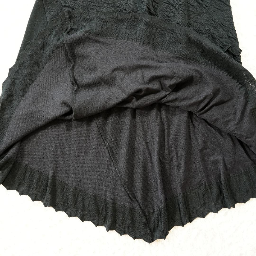 【美品】ISSEY MIYAKE　イッセイミヤケ　変形スカート　黒　サイズ3