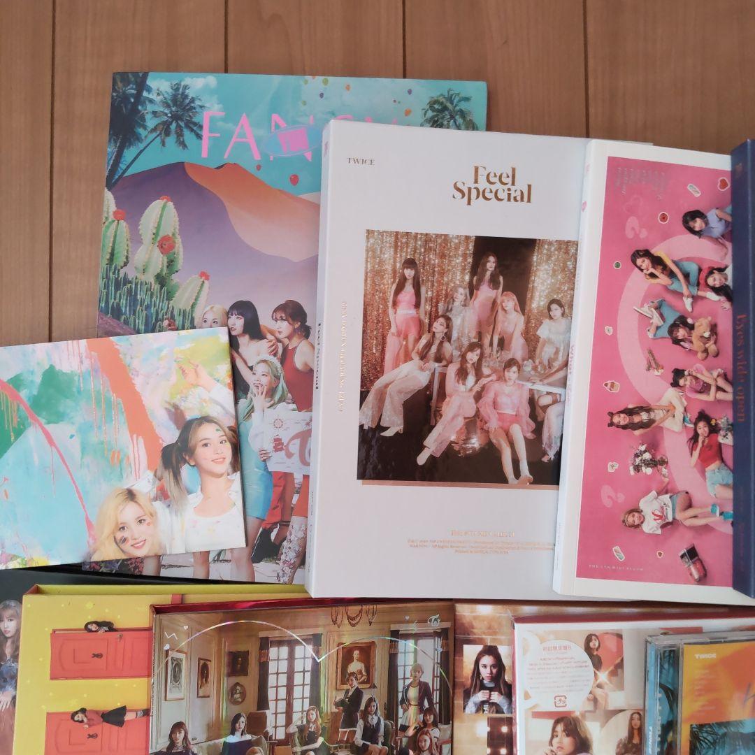 TWICE　CD　アルバム　マキシシングル　トゥワイス　おまけ付き