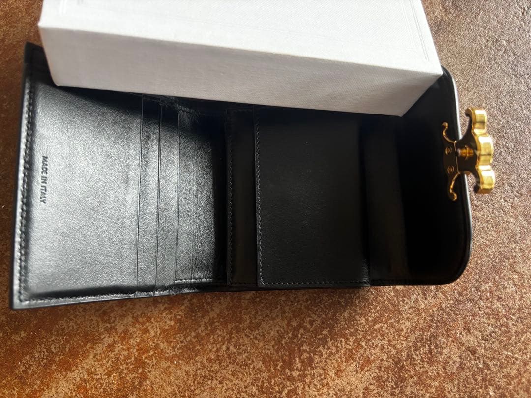 【ほぼ新品】CELINE セリーヌ トリオンフ ウォレット