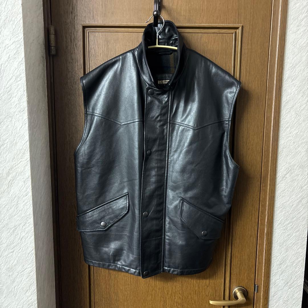 最終値下げ三軒茶屋　NOIR購入　blackレザージャケットベスト