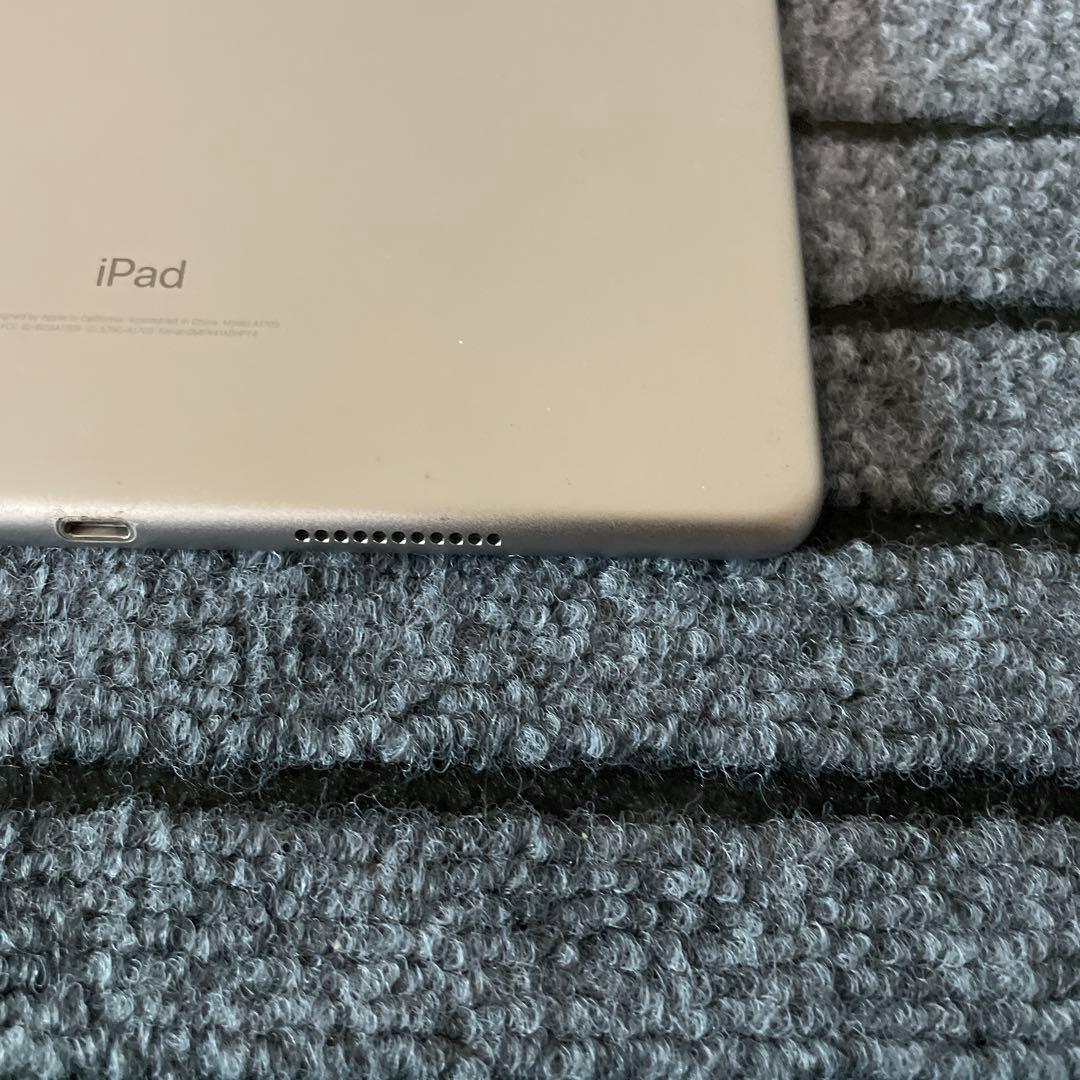 33 iPad Pro 10.5 512GB SIMフリー スペースグレイ