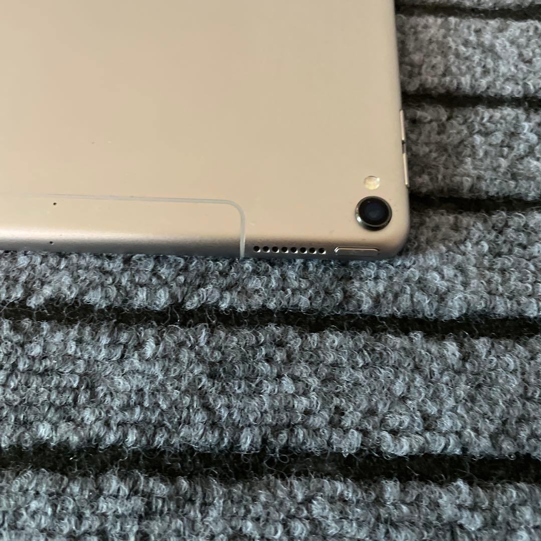 33 iPad Pro 10.5 512GB SIMフリー スペースグレイ