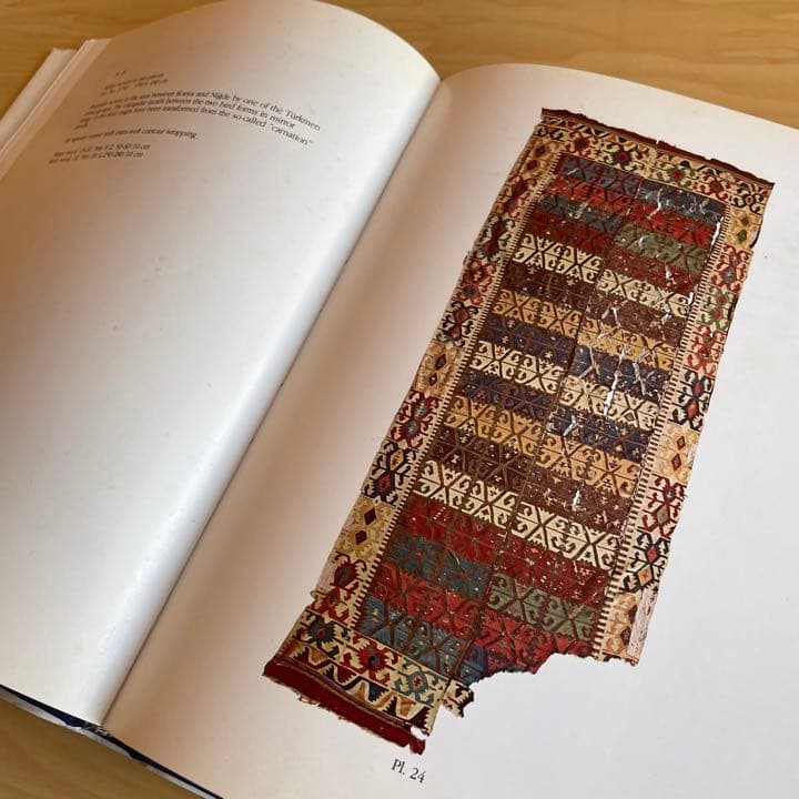 【洋書】トルコのキリムの本　カーペット　トライバルラグ　書籍　絨毯