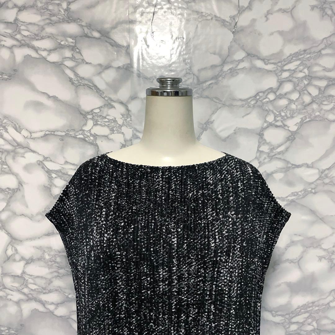 美品　SPECCHIO プリーツロングワンピース