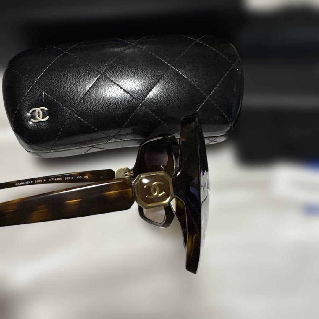 CHANEL サングラス　ケース付き