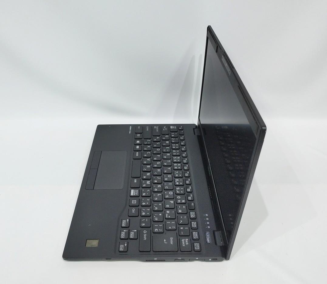 薄型軽量 FUJITSU U939/B8世代 i5 4GB カメラ Win11
