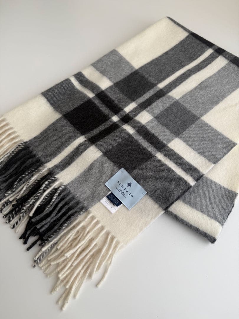 Berg & Co. 完売商品　スコットランド製　チェック柄　ストール　マフラー