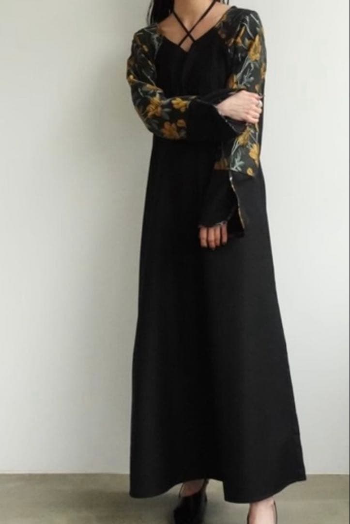 スカート MARTE sahara/Cross Neck Jacquard Dress
