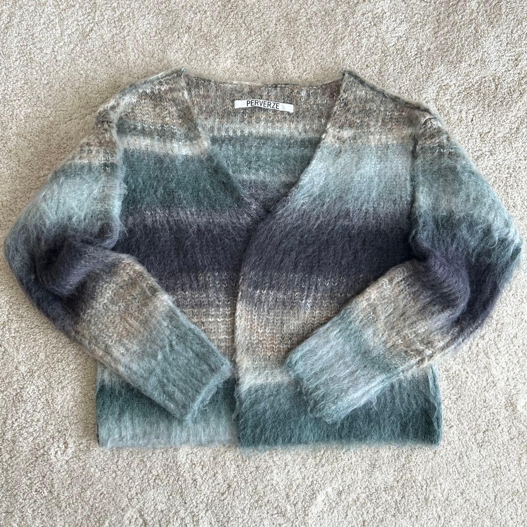 専用、Gradient Stripe Wide Cardigan / Gray