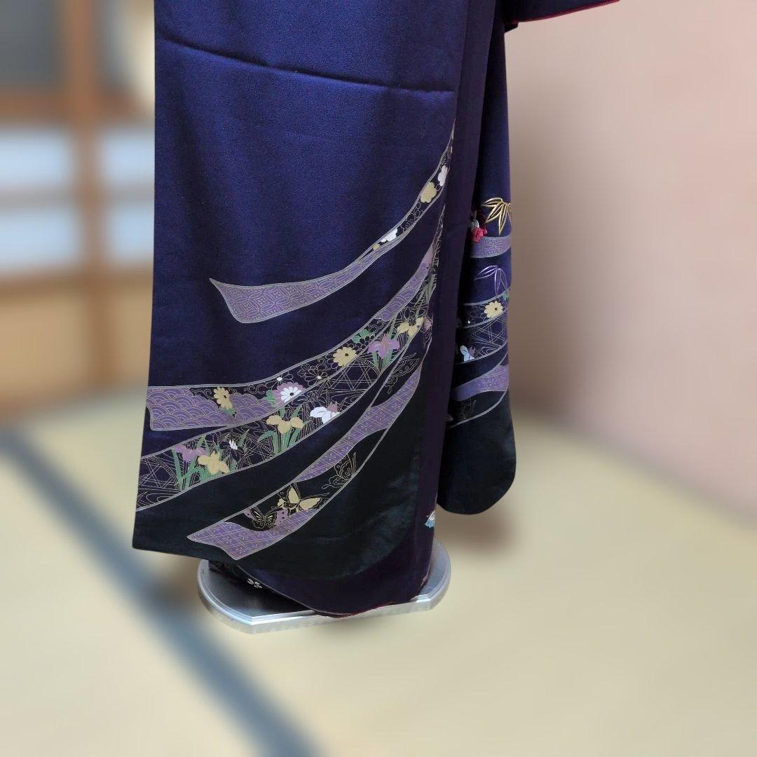 紫 花柄刺繍 振袖