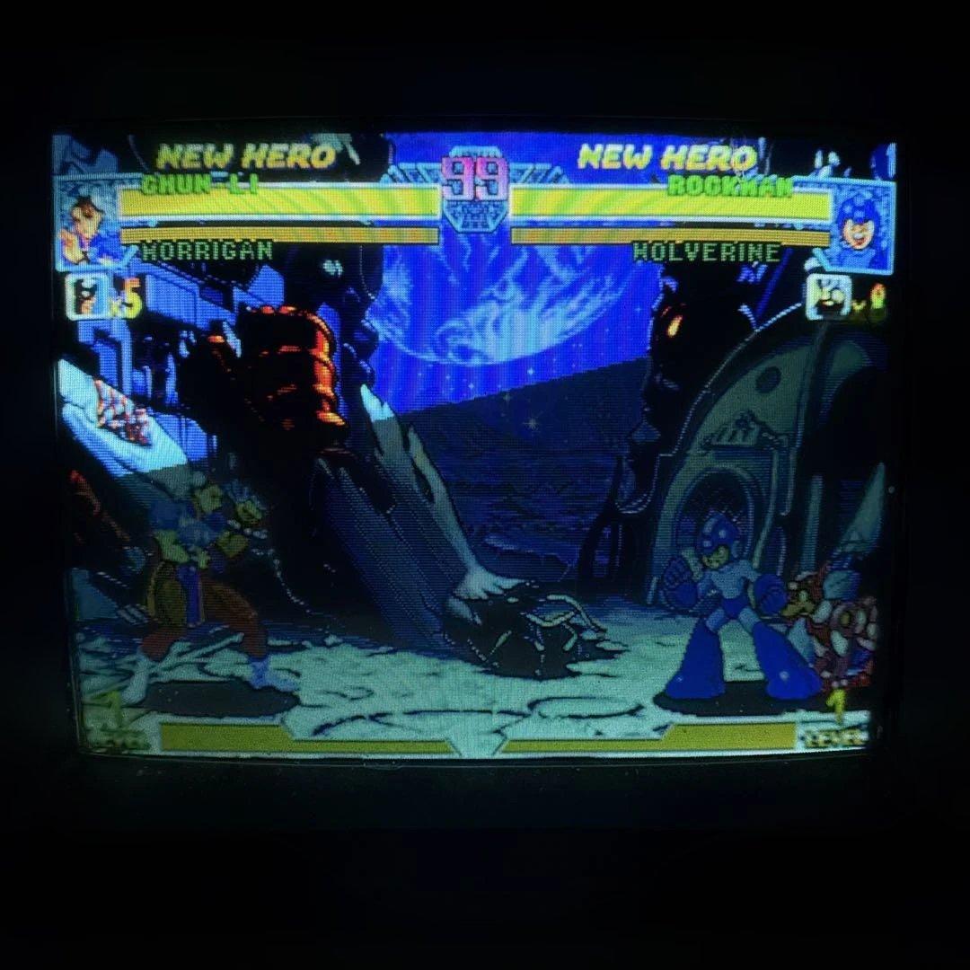 アーケード基板　cps2 MARVEL VS. CAPCOM