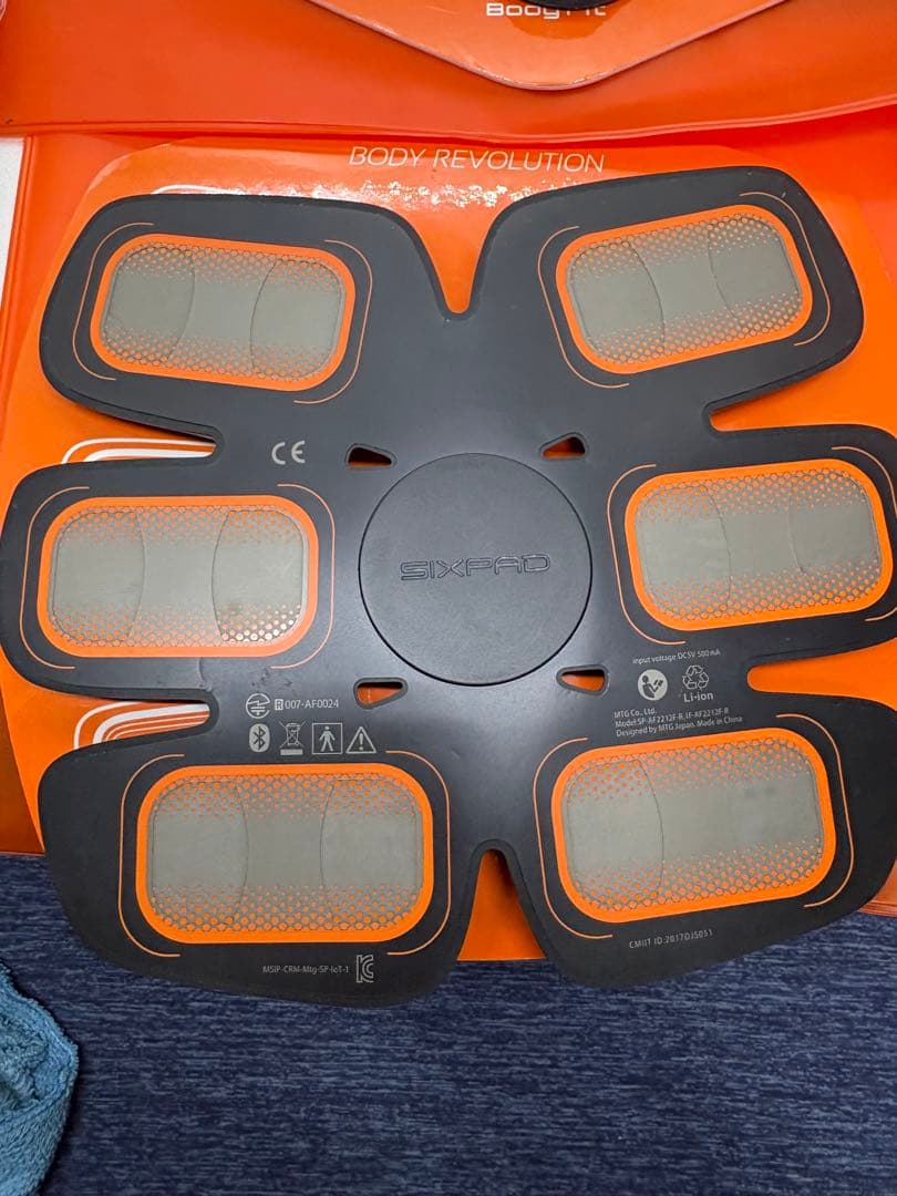 【美品】SIXPAD アブズフィット2 & ボディフィット2×2セット