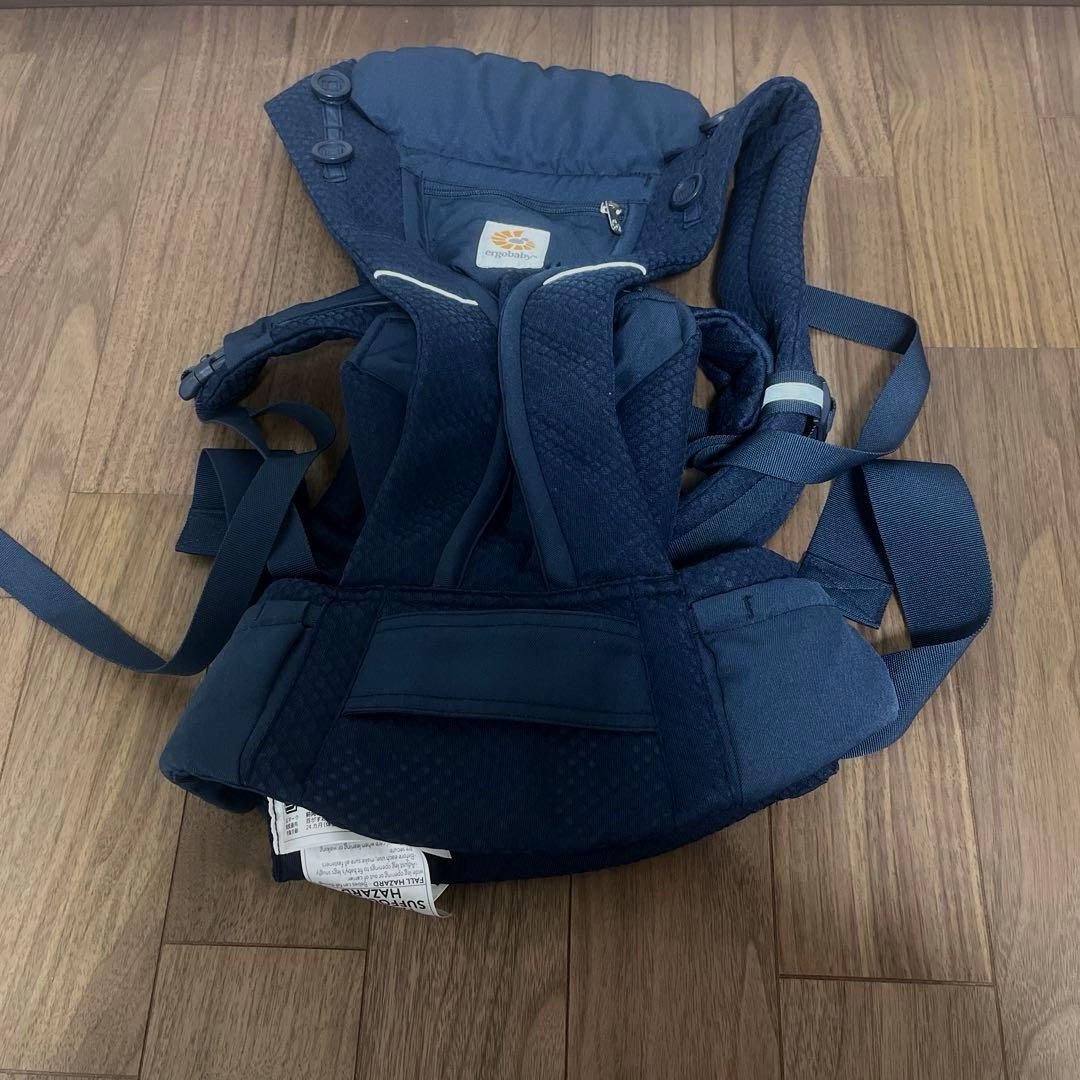 【付属品すべてあり】エルゴベビー　抱っこひも　ネイビー　OMNI Breeze