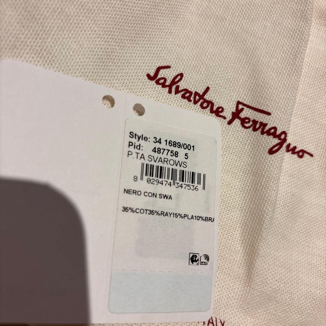 Salvatore Ferragamo ヘアバンド 黒　カチューシャ
