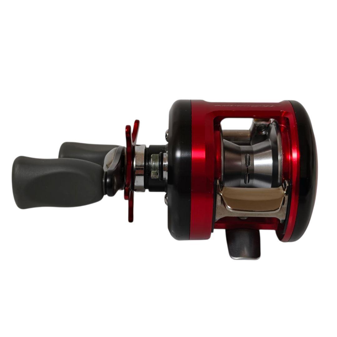 DAIWA ダイワ ミリオネア SW 203L ベイトリール