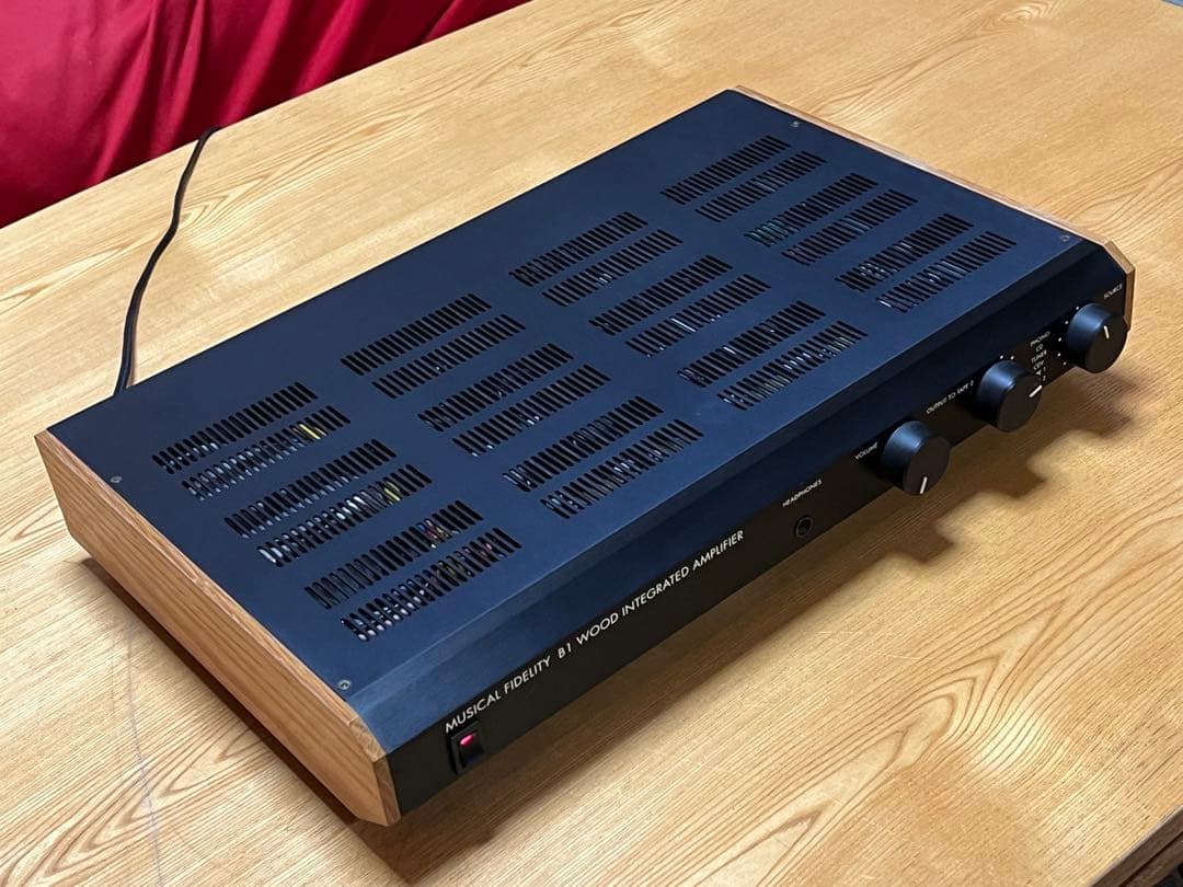 Musical Fidelity B1 Wood ミュージカルフィデリティ
