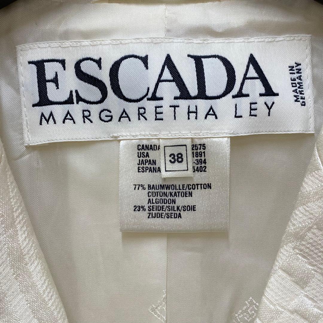 ESCADA/エスカーダ テーラードジャケット ダブルジャケットC128