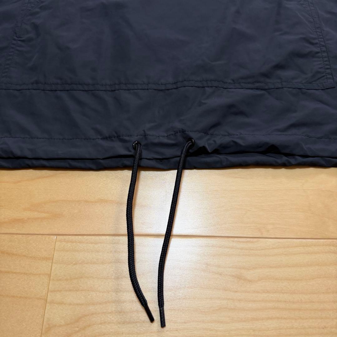 NIKEナイキ　ウィンドブレーカー　スポーツウェア　黒　白　グレー　XL 新品