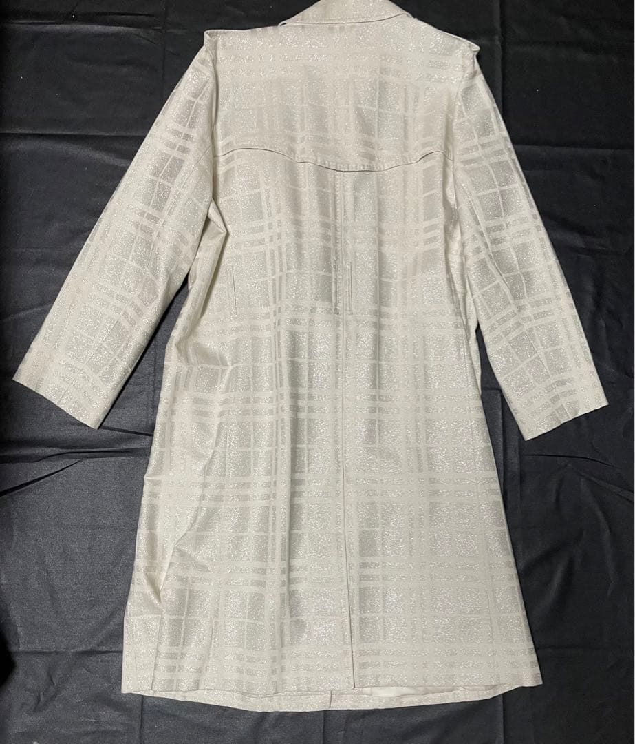 BURBERRY ラメ入りコート