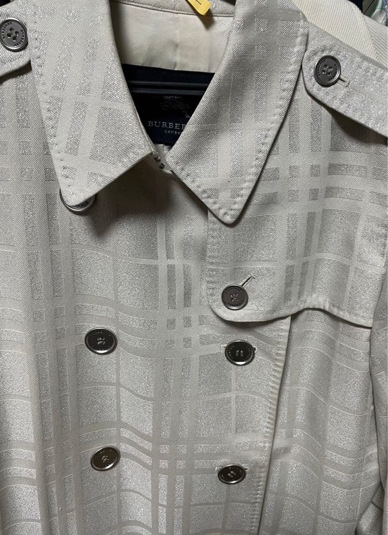 BURBERRY ラメ入りコート