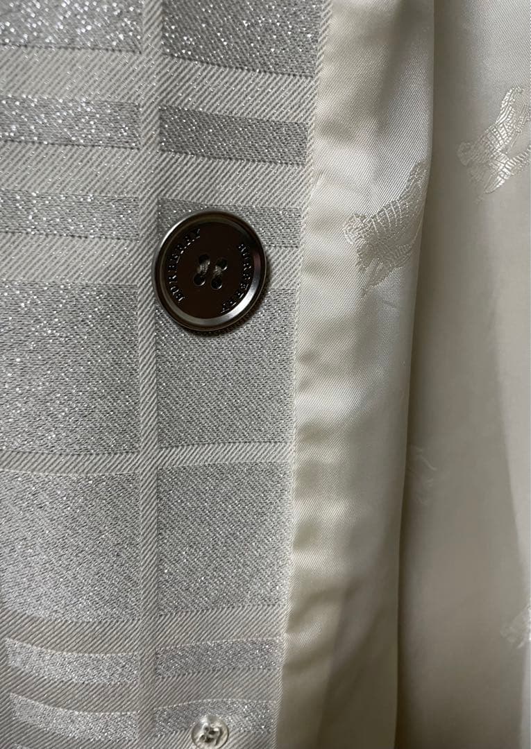 BURBERRY ラメ入りコート