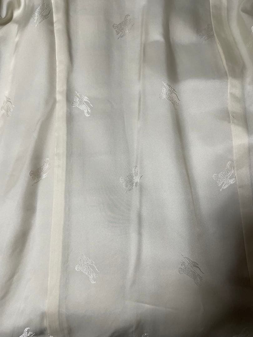 BURBERRY ラメ入りコート