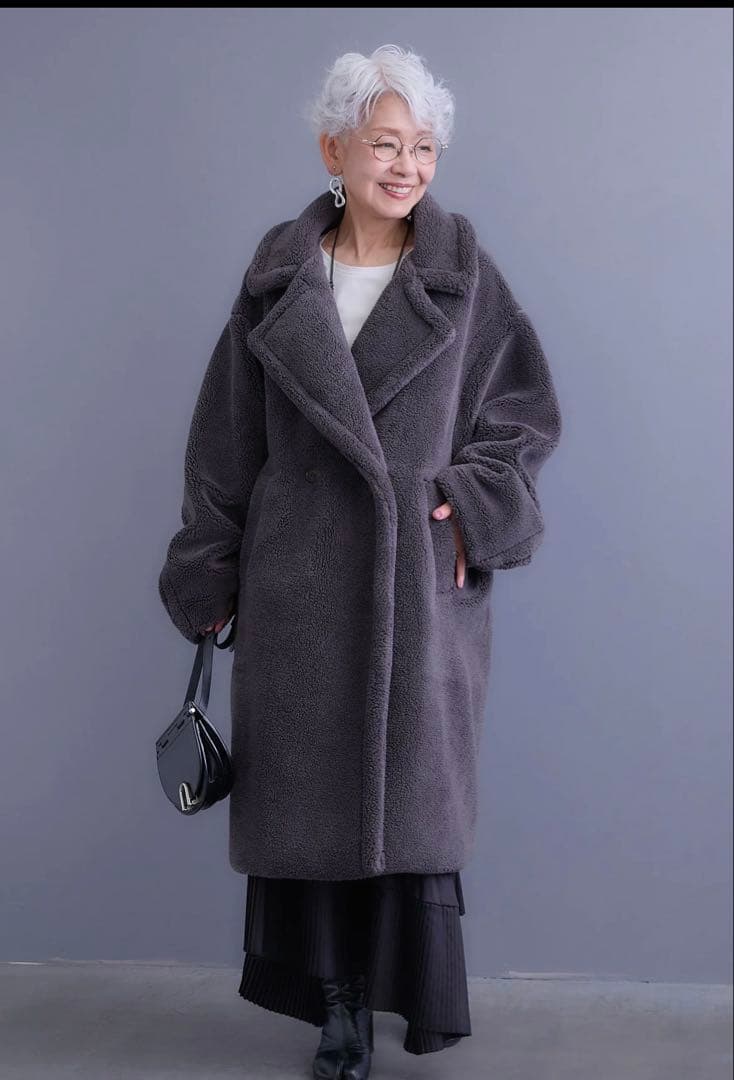 新品未使用 AIJAN テディボアロングコート