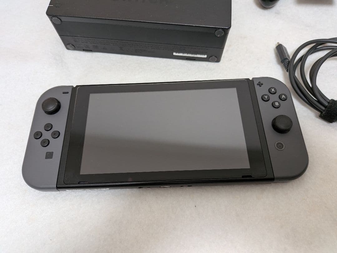 任天堂　switch ブラック