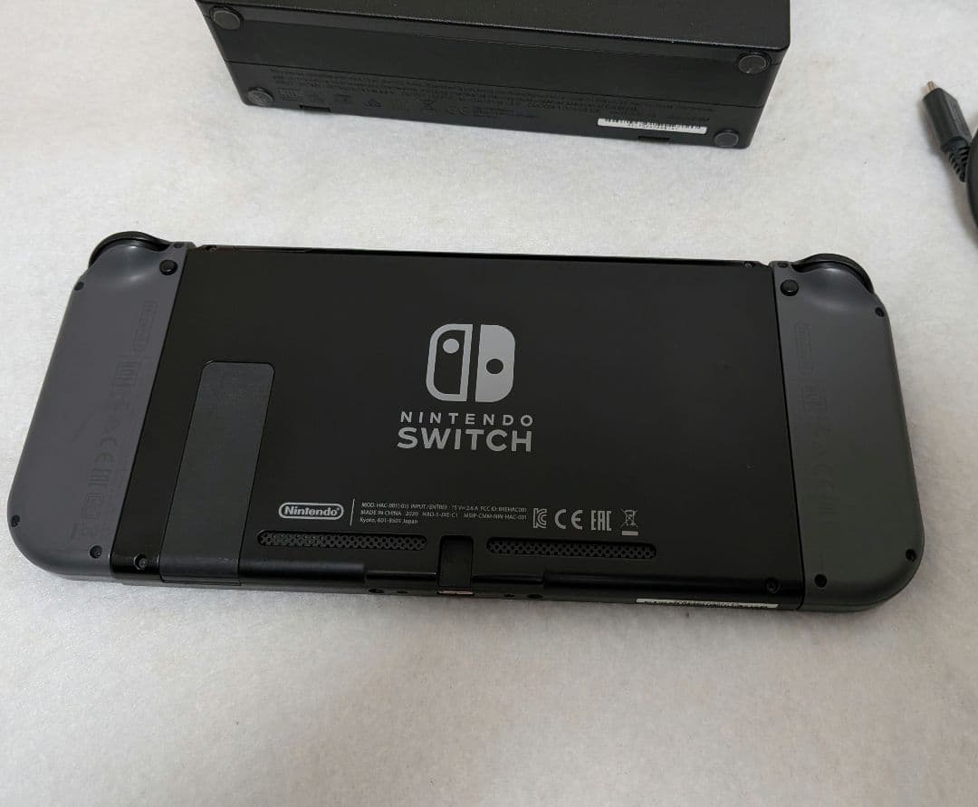 任天堂　switch ブラック