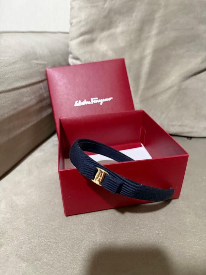 Salvatore Ferragamo ネイビー ヘアバンド