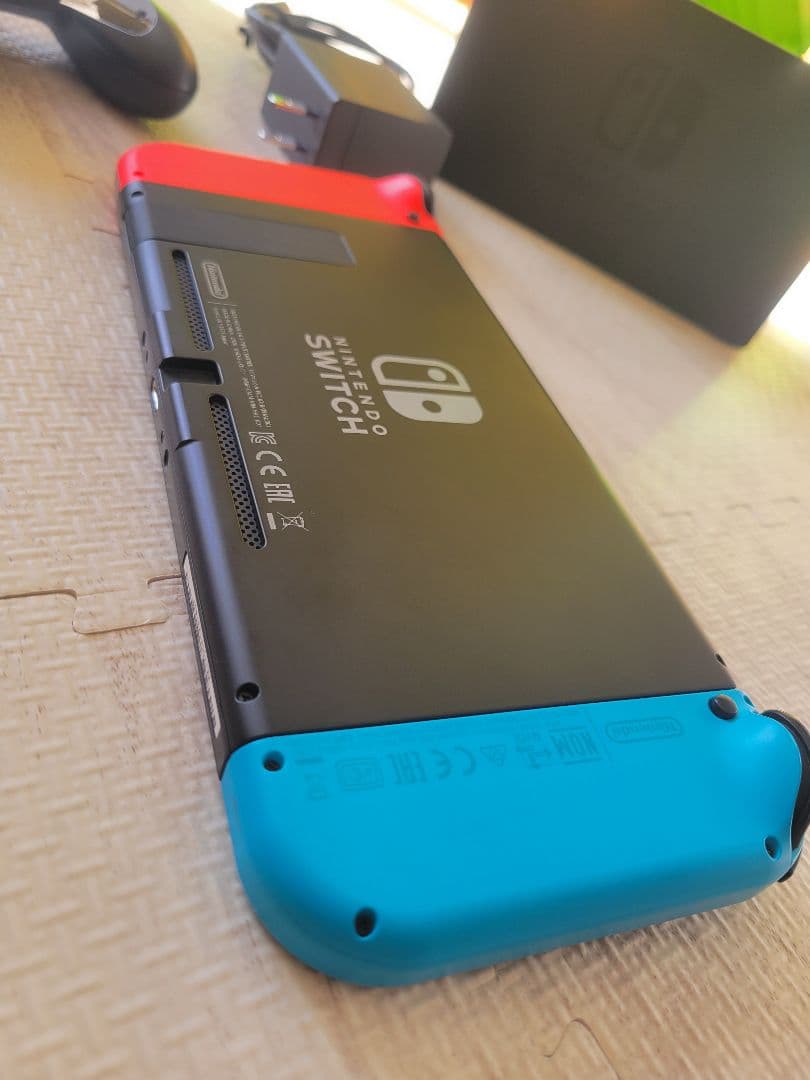 Nintendo Switch バッテリー強化版
