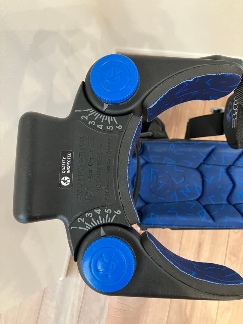 iWALK 3.0 ハンズフリー松葉杖 青