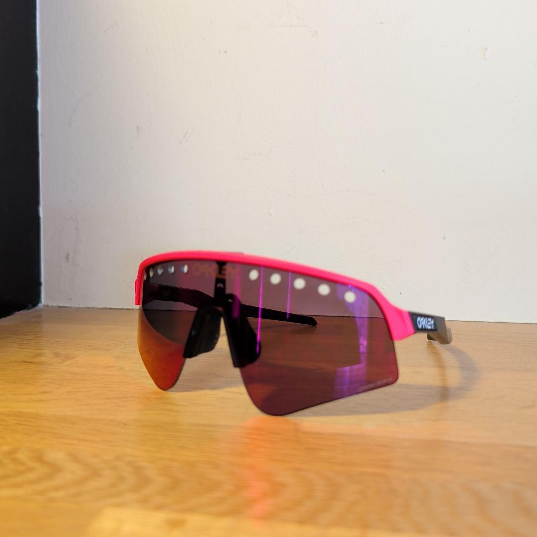 小物 Oakley Sutro Lite Sweep