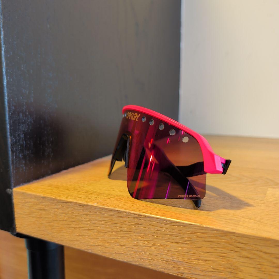 小物 Oakley Sutro Lite Sweep