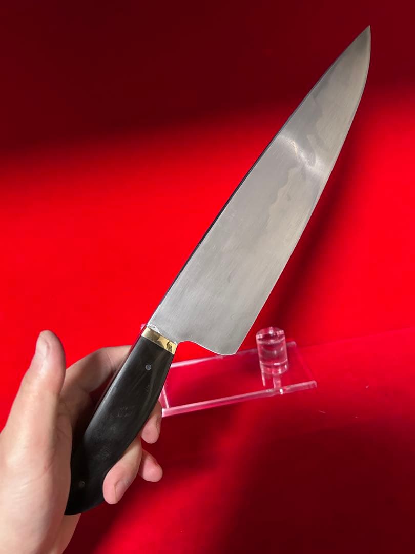 01575 包丁　牛刀　本焼　刃紋綺麗　スウェーデン鋼　皆乱紋　手作り　未使用品