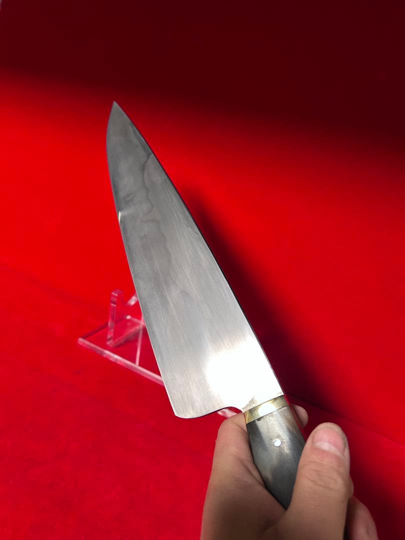 01575 包丁　牛刀　本焼　刃紋綺麗　スウェーデン鋼　皆乱紋　手作り　未使用品