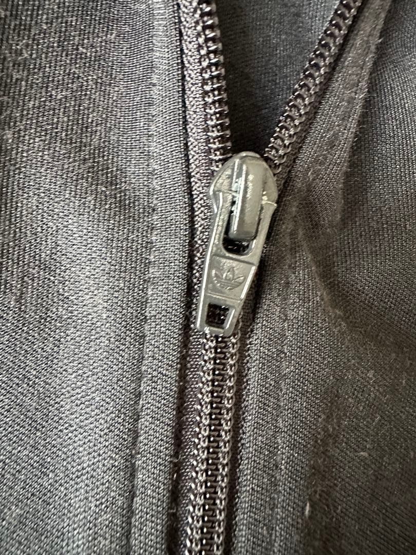 adidas ブラック ジャージジャケット Sサイズ